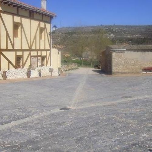 Pavimentación con hormigón impreso en Curiel de Duero